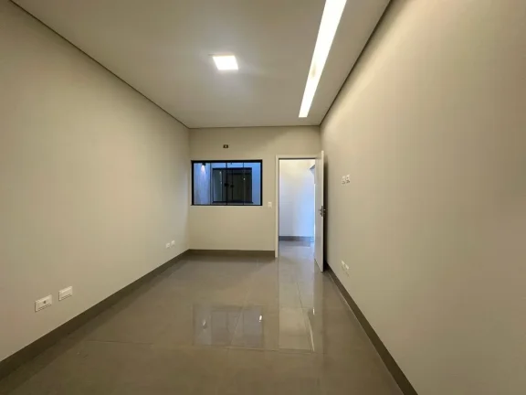 Imagem Casa de Alto Padrão com Piscina à Venda no Rita Vieira