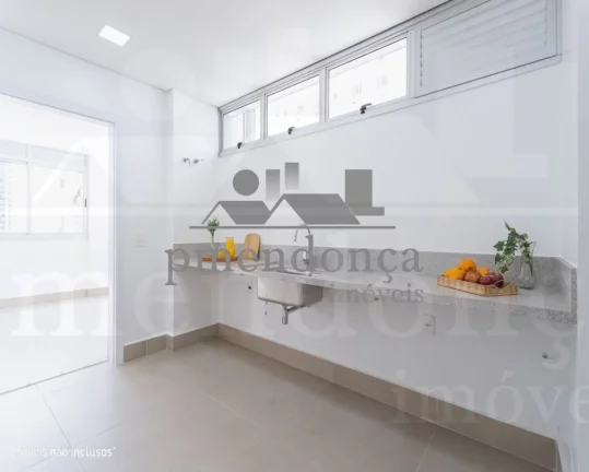 Imagem Higienopolis, Apartamento reformado, 3 dormts 2 suites,com 210 m2