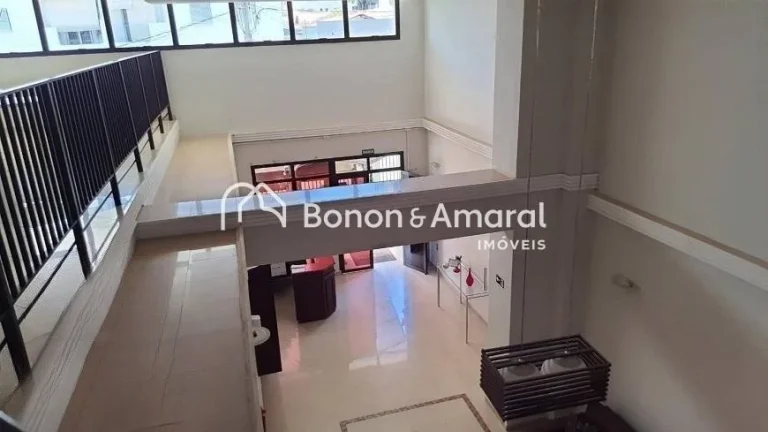 Imagem Ótimo apartamento em excelente localização no Cambuí. O apartamento em andar alto conta com uma ...