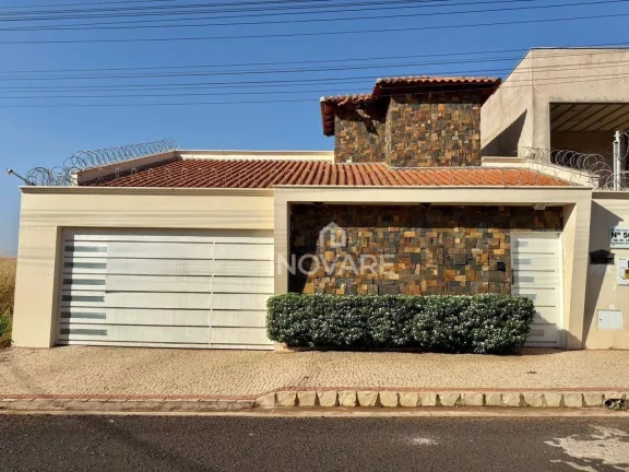 Imagem Casa com 3 dormitórios à venda, 235 m² por R$ 1.140.000,00 - Residencial Beira Rio I - Itumbiara/GO