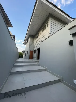 Imagem Casa de Condomínio em Tamboré - Santana de Parnaíba, SP