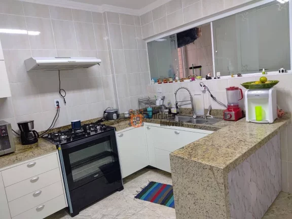 Imagem Apartamento com 2 dormitórios à venda, 100 m² por R$ 698.000 - Tupi - Praia Grande/SP