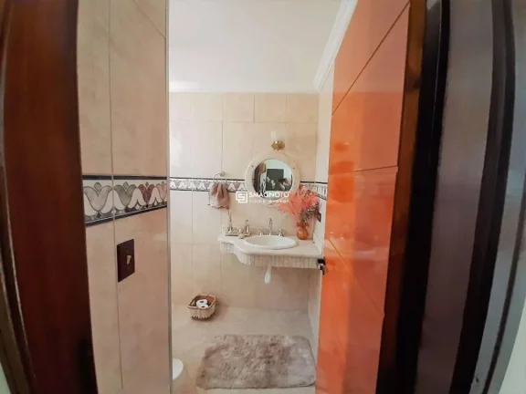Imagem Casa com 3 dormitórios à venda, 186 m² por R$ 650.000,00 - Vila Rezende - Piracicaba/SP