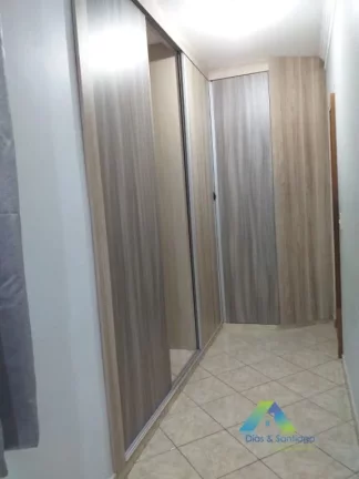 Imagem Vila Homero Thon Sobrado 297M², 3 dormitórios, 5 vagas, ótima localização e valor !!!