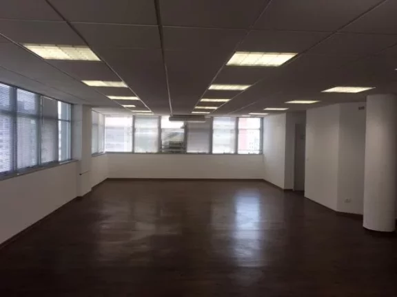 Imagem Conjunto Comercial na Alameda Santos - Jd Paulista