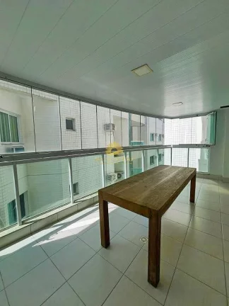 Imagem Apartamento de Alto Padrão na Enseada Azul: Viva Frente para o Mar
Imagine acordar com a brisa do m...