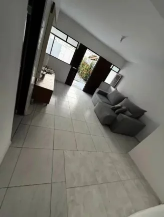 Imagem Excelente Casa Duplex – Ideal para Morar ou Investir!