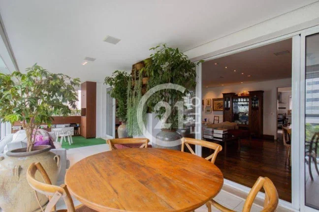 Imagem Apartamento com 3 dormitórios à venda, 201 m² por R$ 6.030.000,00 - Itaim Bibi - São Paulo/SP