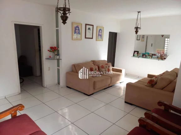 Imagem Casa de esquina com terreno (450m²) 4 dormitórios à venda, por R$ 1.350.000 ,00- São Cristovão- Teresina/PI