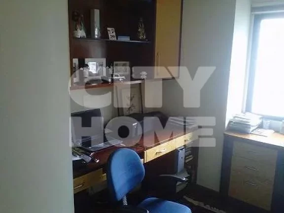 Imagem Cobertura com 380m² na Vila Nova Conceição. Amplo living em madeira tábuas de ipê em "L" para 0...