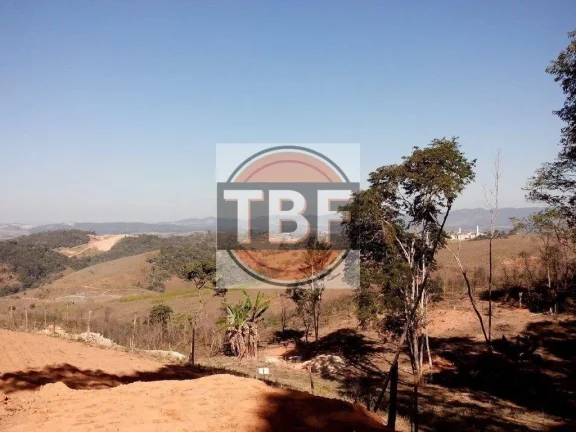 Imagem Terreno de frente para a Dutra em Santa Isabel