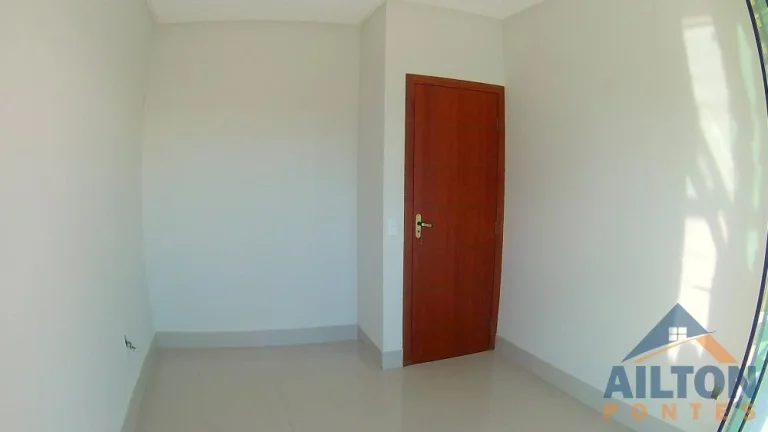 Imagem Casa Duplex com 03 Quartos à Venda na Praia do Morro - Guarapari/ES