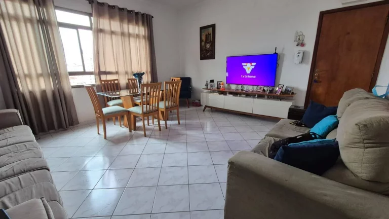 Excelente apartamento de 3 dormitórios no Bairro Marapé!