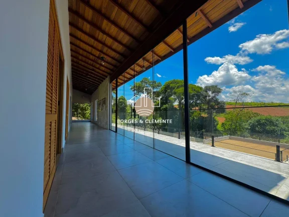 Imagem Casa de Campo à Venda no Condomínio Portal Ouro Verde – Atibaia