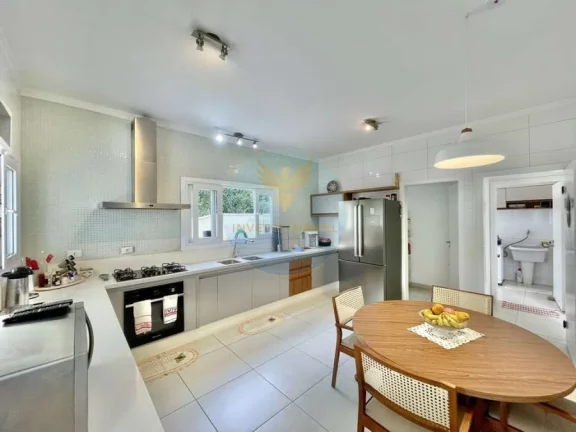 Imagem Casa Alto Padrão a Venda no bairro Granja Viana - Cotia, SP