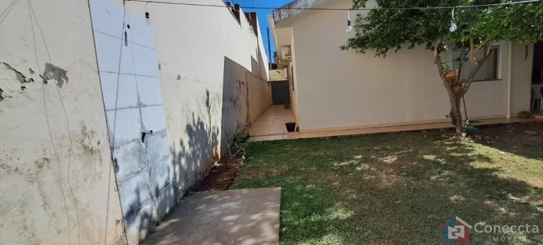 Imagem Casa à Venda no Jardim Céu Azul em Patos de Minas – 3 Quartos, Suíte, Área Gourmet e Escritório por R$ 750 mil