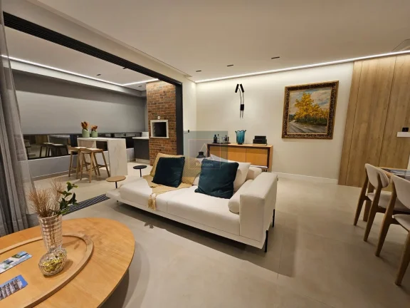 Imagem EXCLUSIVIDADE- Cobertura Duplex - Água Verde. 317m². 4 suítes. 4 vagas.