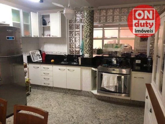 Imagem Apartamento com 3 dormitórios à venda, 135 m² por R$ 912.000,00 - Pitangueiras - Guarujá/SP