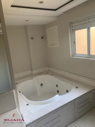Imagem Duplex em São Paulo, Alto da Lapa, com 7 quartos, 390m²