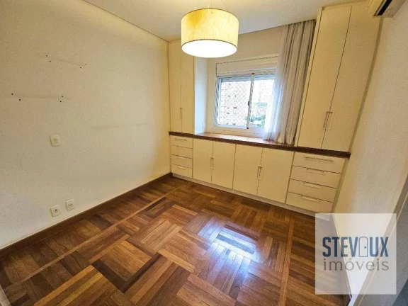 Imagem Apartamento em rua charmosa de Moema Pássaros próximo a Escola Móbile