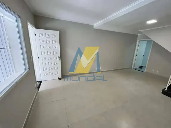 Imagem Sobrado à venda com 3 dormitórios (1 suíte)