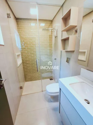 Imagem Casa com 3 dormitórios para alugar, 320 m² por R$ 3.500,00/mês - Jardim América - Itumbiara/GO