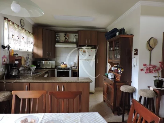 Imagem CASA RESIDENCIAL em CAMPOS DO JORDÃO - SP, São Francisco
