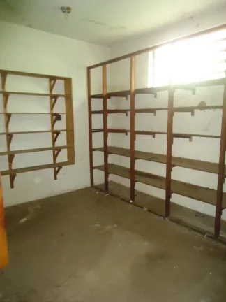 Imagem Excelente barracão para locação com ótima localização, duas entradas, guarita, almoxarifado, v...