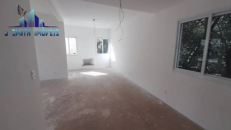 Imagem CASA 212m², ISOLADA EM CONDOMÍNIO NO JARDIM DA GLÓRIA - KM 24.
