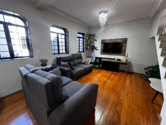 Imagem Sobrado para venda em Jardim Boa Esperança com 3 quartos, sendo 1 suíte, 285m2