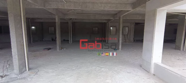 Imagem Loja para alugar, 118 m² por R$ 12.118,01/mês - Village de Búzios - Armação dos Búzios/RJ