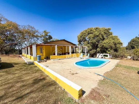 Imagem Chácara à Venda em Valparaíso de Goiás, 23.000m², 4 Quartos