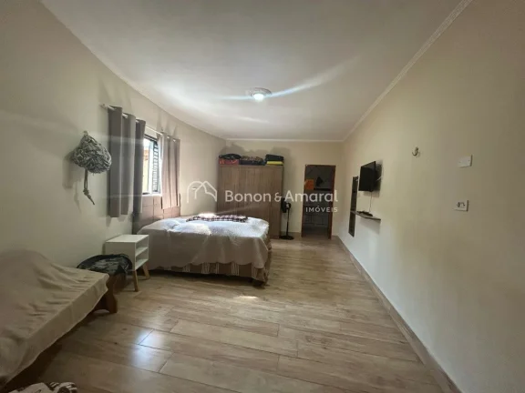 Imagem Excelente casa à venda no bairro Monte Alegre, com localização privilegiada, próxima a escolas, ...