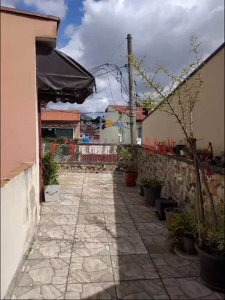Imagem Casa com Edícula à Venda no bairro Olímpico em São Caetano