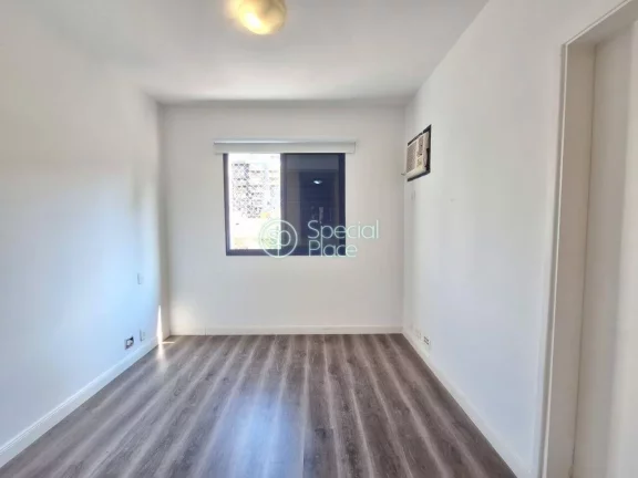 Imagem 105 metros 4 dormitórios 1 suíte 2 vagas Edifício bem localizado, com lavabo, dependência de emp...