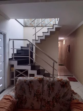 Imagem Sobrado com 4 dormitórios à venda, 85 m² por R$ 485.000,00 - Cidade Boa Vista - Suzano/SP