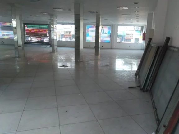 Imagem Salão para alugar, 550 m² por R$ 18.708,88/mês - Centro - Poá/SP