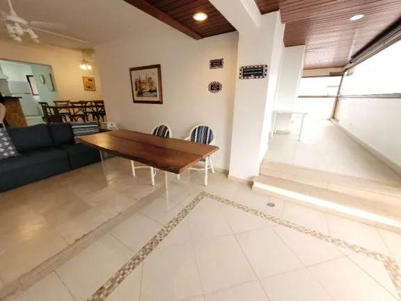Imagem APARTAMENTO COM 3 DORMITÓRIOS, SENDO 1 SUÍTE, VARANDA GOURMET, PREDIO COM PISCINA, 1 QUADRA DA PRAIA DAS ASTÚRIAS