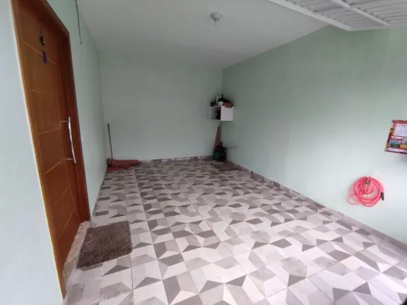 Imagem Sobrado com 2 dormitórios à venda, 212 m² por R$ 400.000,00 - Jardim Ikeda - Suzano/SP