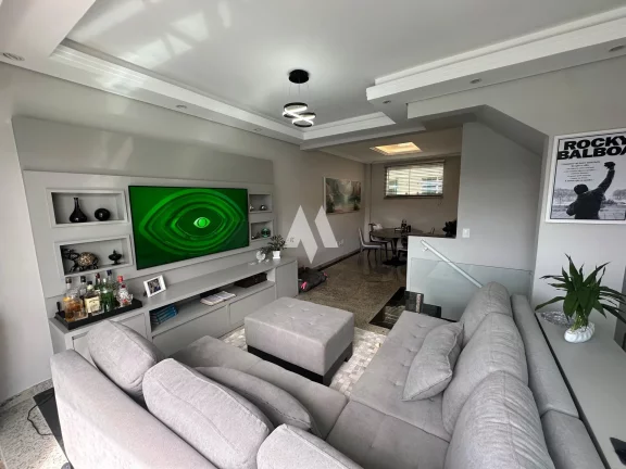 Imagem Casa moderna com 03 vagas de garagem na Aparecida!