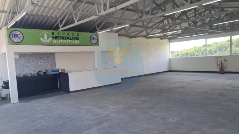 Imagem Prédio comercial à locação em Cotia com terrenos extras
