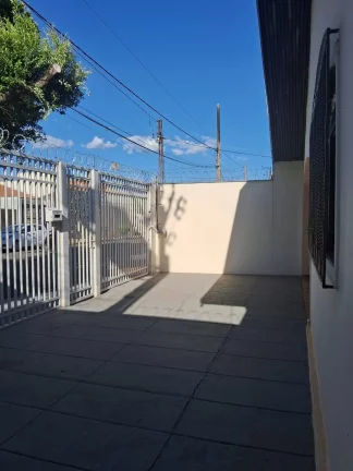 Imagem VENDE-SE ÓTIMA CASA 03 DORMITORIOS SENDO UM SUITE ARAÇATUBA SP