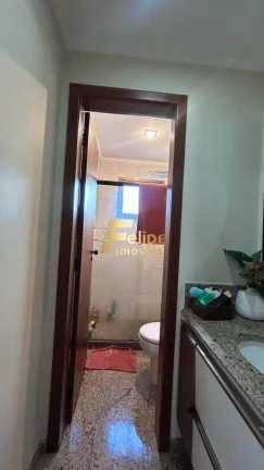 Imagem Belíssimo Apartamento de 4 dormitórios na Praia da Costa em Vila Velha/ES