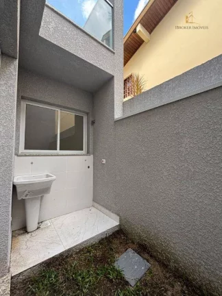 Imagem Sobrado com 3 quartos à venda, 157 m² por R$ 990.000 - Bairro Pilarzinho - Curitiba/PR