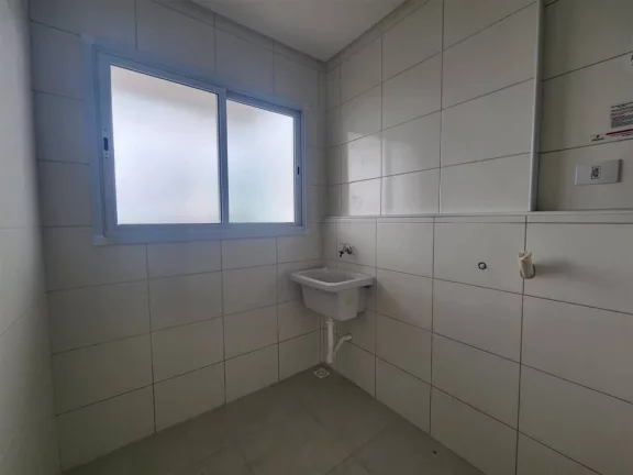 Imagem Apartamento à Venda em Vila Anhanguera, Mongaguá - SP