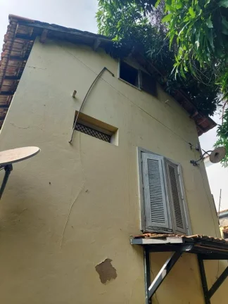 Imagem Casa Duplex / Usada para Venda em Rio de Janeiro, São Francisco Xavier, 6 dormitórios, 3 banheiros, 4 vagas