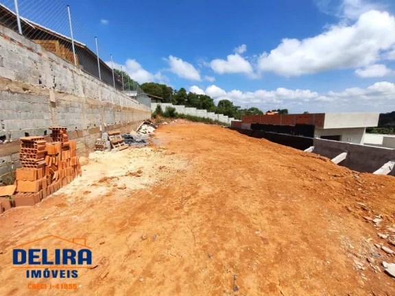Imagem Oportunidade de Investimento em Terreno, Apto para Financiamento Bancário