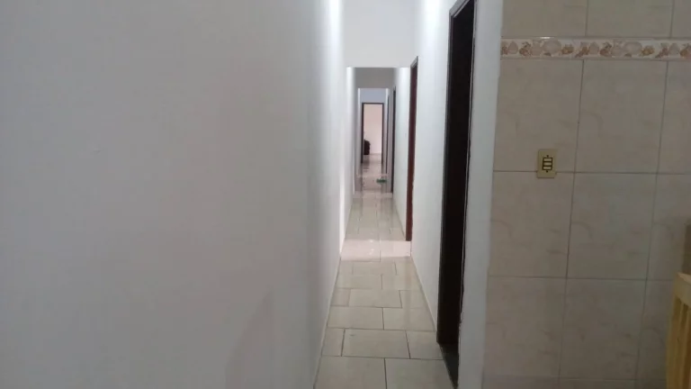 Imagem Casa Pronta para Morar no Maracanã com 4 Quartos e 2 Suítes
