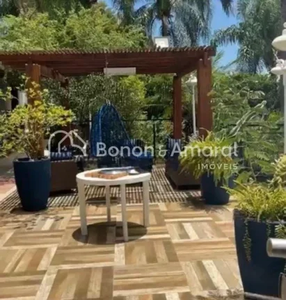 Imagem **Linda casa à venda em condomínio fechado com fácil acesso a Campinas**

Com mais de 600m² de t...