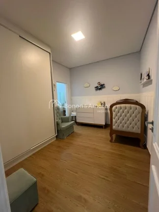 Imagem Casa térrea à venda no Condomínio Fiorella, Valinhos, 3 dormitórios sendo 2 suítes com armário...